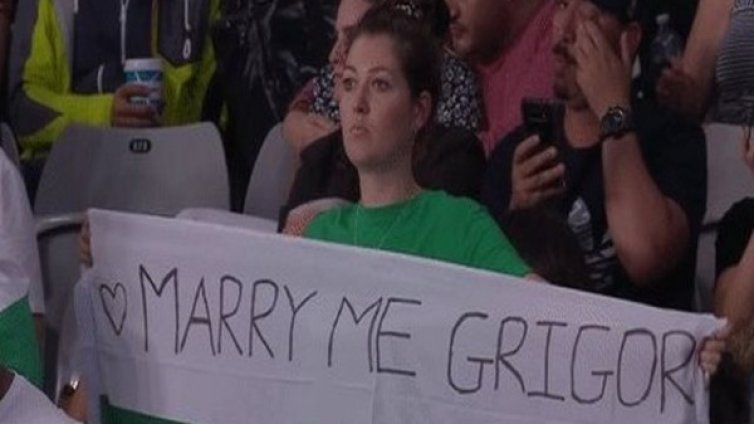 Директно: Фенка се предложи за жена на Гришо!