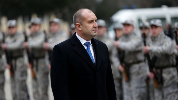 Възстановиха ВВВУ, Радев: Авиация се гради с дух, ум и сърце