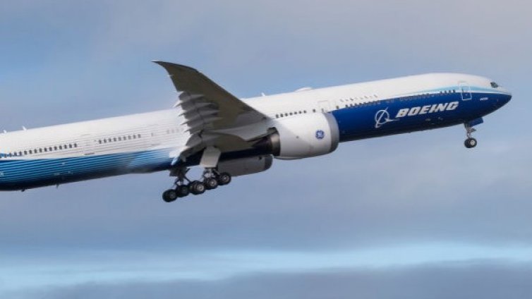 Boeing 777X успешно проведе първия си полет