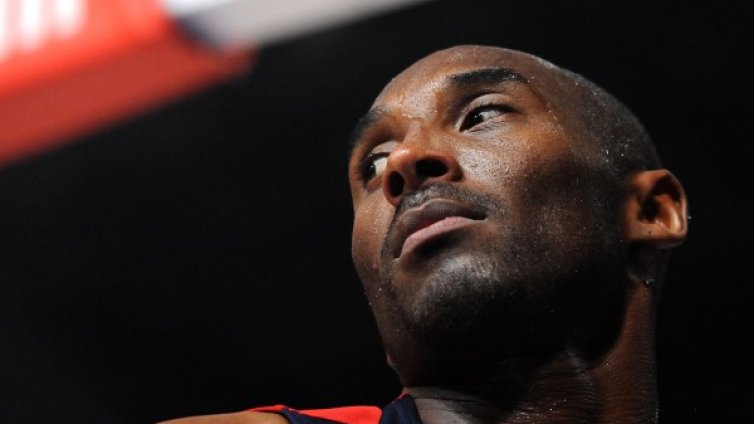 Полетът, убил Коби Брайънт &ndash; неразрешен и незаконен! Фатални се оказали 8 м 