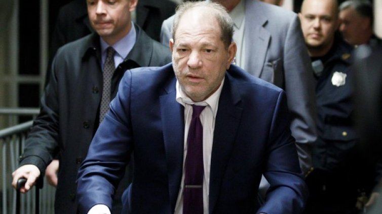 Една от жертвите на Уайнстийн: Той е с много деформирано тяло 