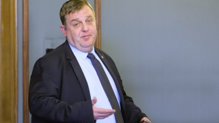 Каракачанов за Миталов: Не познавам този човек!