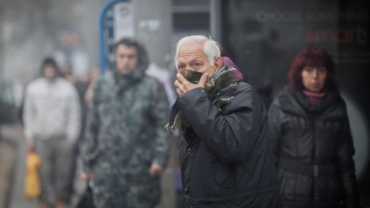  Столичани дишат опасно мръсен въздух и днес
