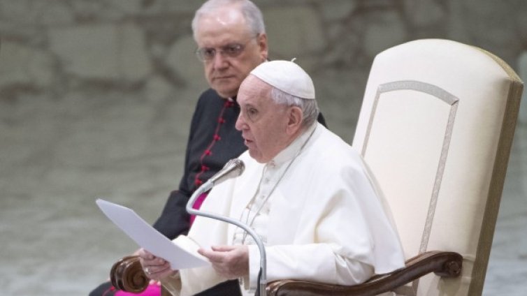 Папата не позволи на свещениците в Амазония да се женят 