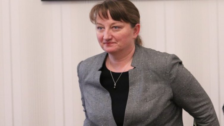 Сметката за 3-те дни болнични 200 млн., държавата не иска да ги плаща