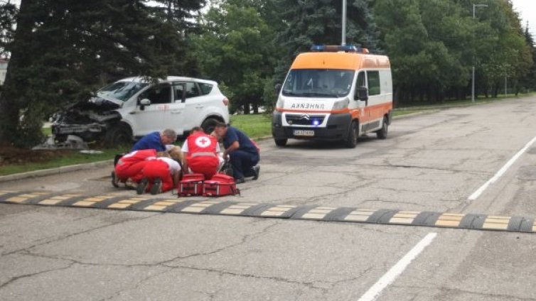 Шофьорка загина на място в катастрофа край Нова Загора