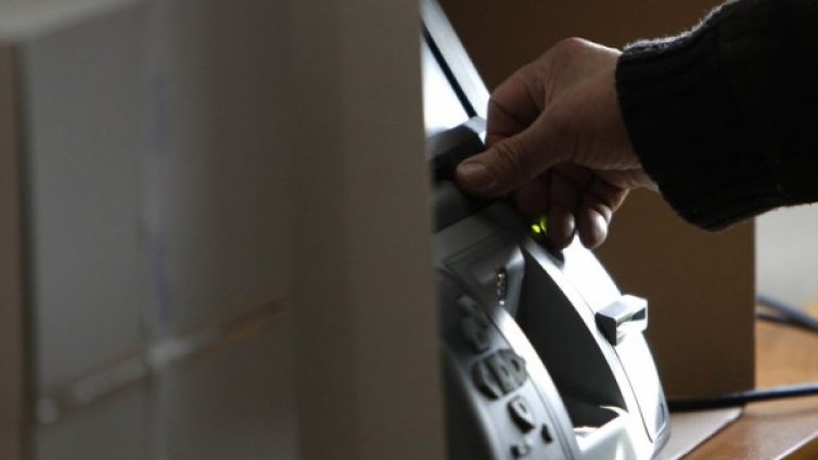 Машинното гласуване може да бъде опорочено с некачествени машини