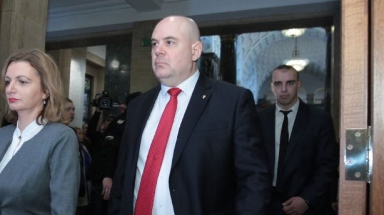 Гешев убеден: Ревизия на приватизацията ще има!