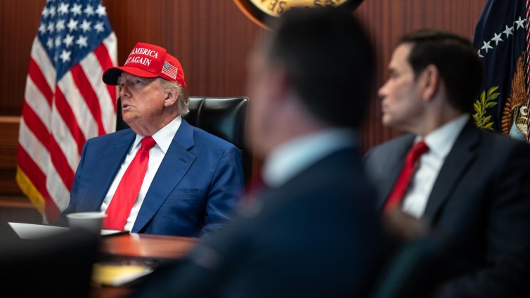 САЩ може да дадат 30 милиарда долара на Иран срещу спиране на ядрената програма