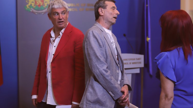 КНСБ и КТ "Подкрепа" отмениха протеста си за минималната заплата 