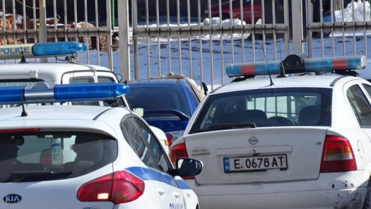 Арест за четирима, крали марков алкохол в Кърджали