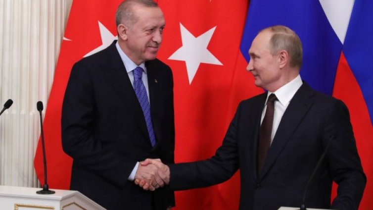 Договореното от Путин и Ердоган примирие влезе в сила 