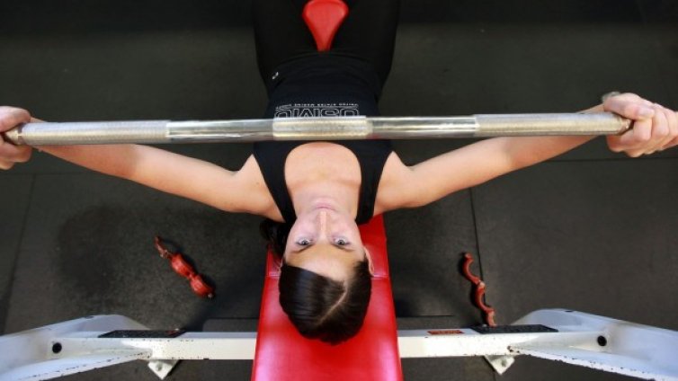 Заради коронавируса: Опасно ли е да ходите във фитнеса?