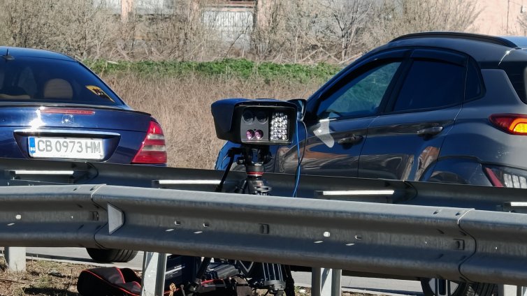 Заради гаф мъж, превишил скоростта, вместо да плати глоба, ще получи 300 лв от МВР
