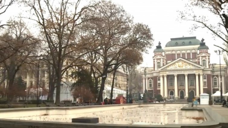 Изкуството във време на криза - театрите онлайн 