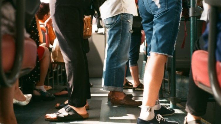 Претъпкани автобуси в Пловдив, дистанцията &ndash; мираж