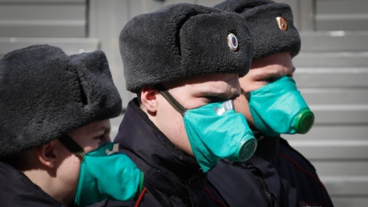 Нова вирусна вълна след сдържането на COVID-19?