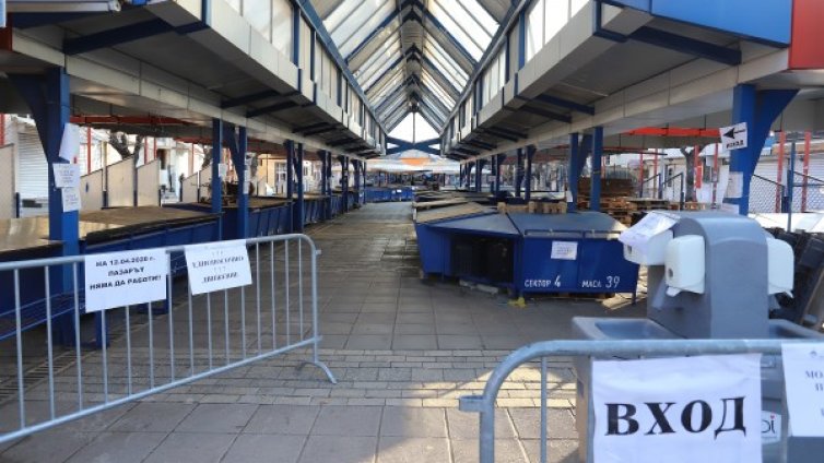 Въпреки забраната &ndash; два търговски обекта отвориха в София