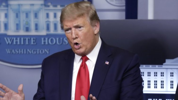 Тръмп няма да уволнява главния експерт за борба с COVID-19