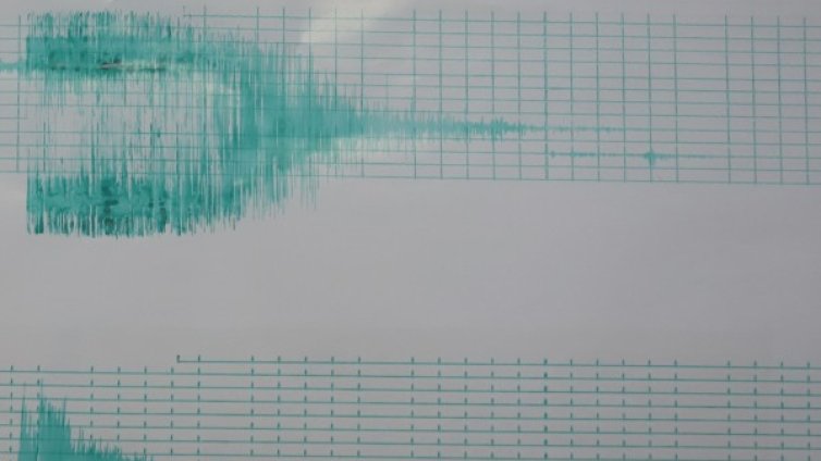 Земетресение от 3,7 разлюля Истанбул в полунощ