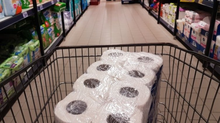 Веригите: Цените растат от дефицита по света, не заради печалби!