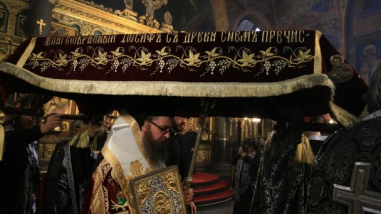 Разпети петък е! Постът днес е най-строг, а работата - забранена