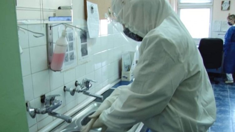 Тревожно расте броят на заразените медици във Видин