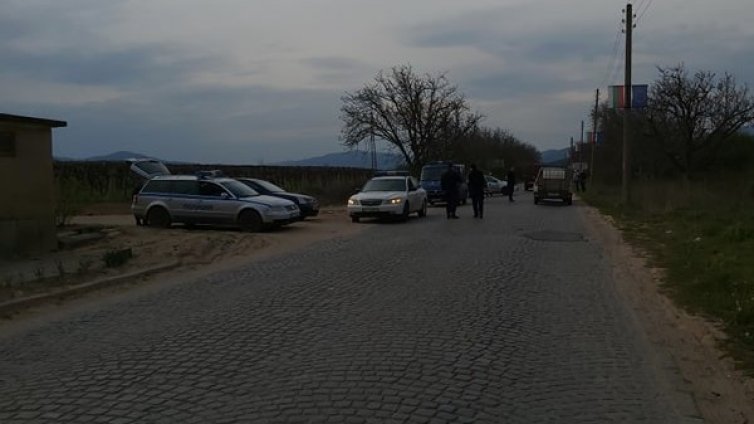 Кметът на Буковлък: Държавата ни изостави, България не е София!