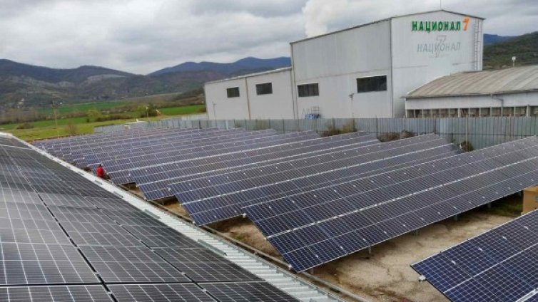 ЧЕЗ ЕСКО изгражда фотоволтаична централа за "Национал-7"