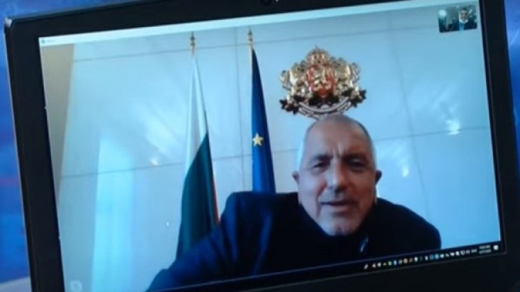 Борисов пред македонска медия: Ние на какъв език говорим сега с теб?