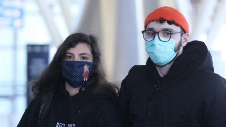 Сваляме маските на открито? Засега е само идея 