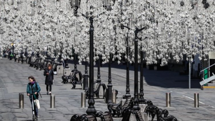 Коронавирусът в Русия - по стъпките на Италия и Испания