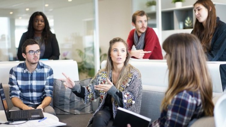 Предстои ни комуникационна криза, как да я преодолеем?