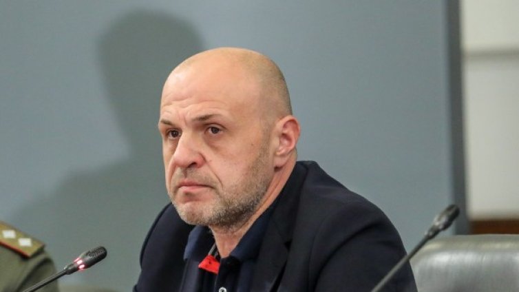 Коалиционният съвет съгласен за здравните мерки, решават за туризма