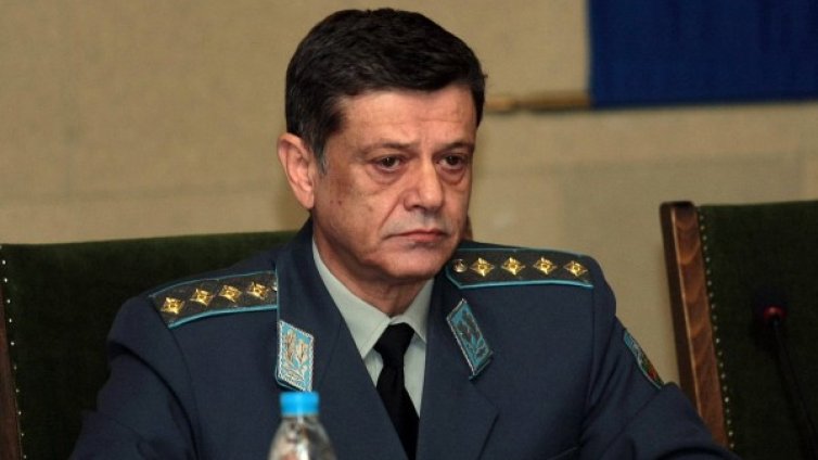 Ген. Попов: Младите войници искат да ходят на мисии в Афганистан и Ирак