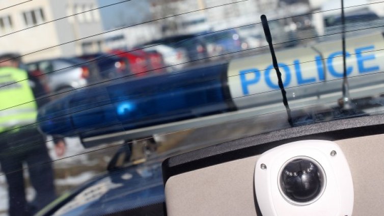 Задигнаха 25 000 лв. от магазин, единият е помощник-управителят