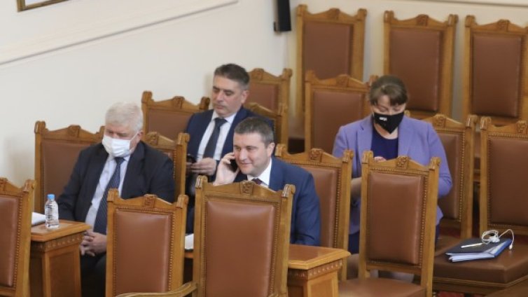 Ананиев не смята, че ще получи повече власт чрез новия законопроект 