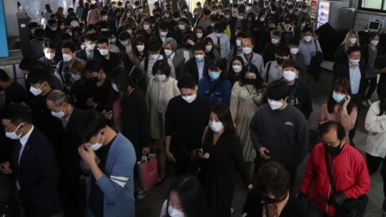 Южна Корея хвърли вината за втората вълна на коронавирус върху ЛГБТ 