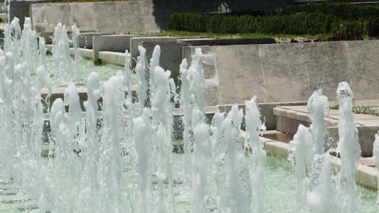 И днес с високи температури, но от кога ще захладнее?