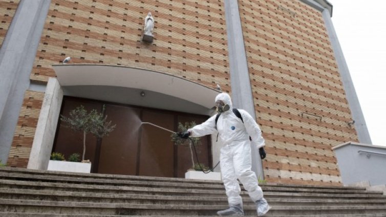 Италия отчете най-нисък ръст от смъртни случаи с коронавирус