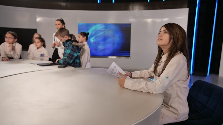 Третокласници гостуваха в Investor Media Group и се срещнаха с водещите на Bulgaria ON AIR