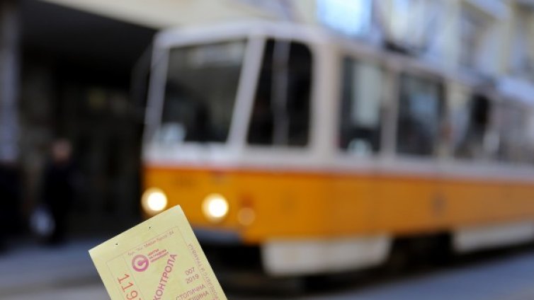 От утре &ndash; контрольорите няма да продават билети в градския транспорт 