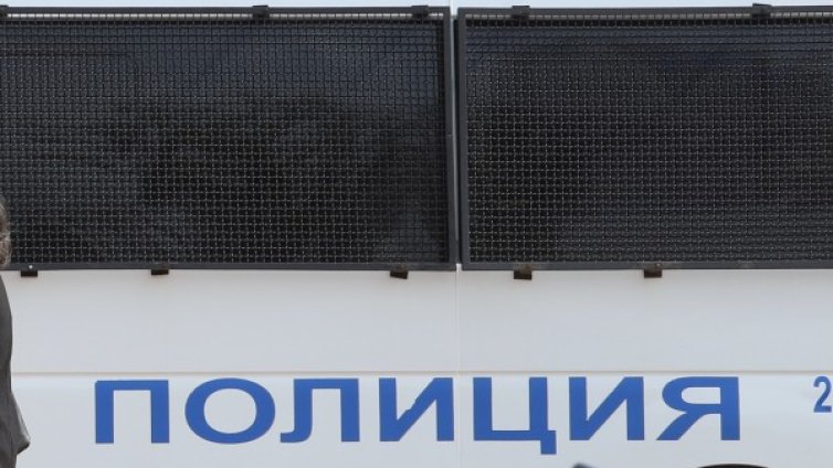 16-годишен открадна джип УАЗ, остави го след 10 километра