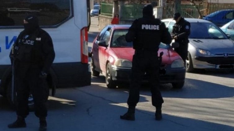 Полицията влезе в плевенското село Ореховица