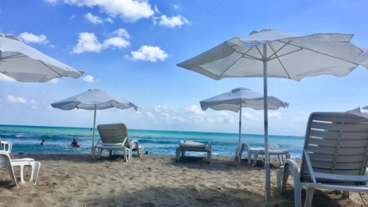 Как туристически дестинации се готвят за сезона въпреки коронавируса?