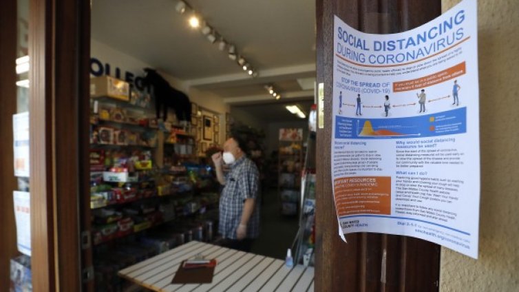 Заразените с коронавирус по света надхвърлиха 5 млн. души