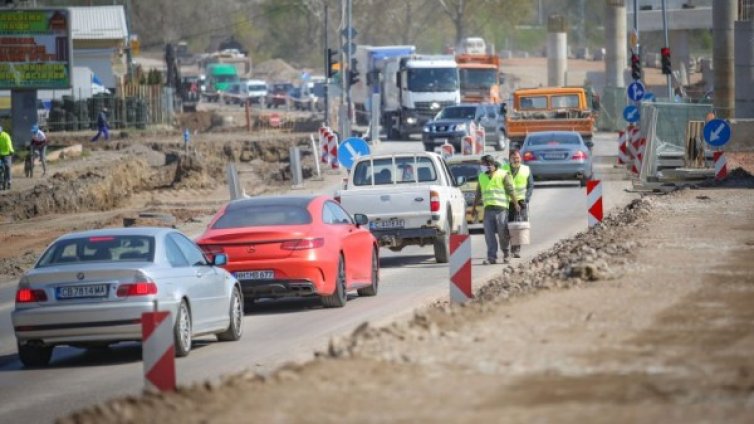 До 2030 г.: Скок на БВП с 15%, висим 4  часа по-малко в задръствания