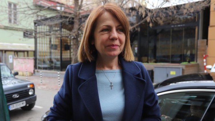 Фандъкова: Учителите защитиха каузата на народни будители