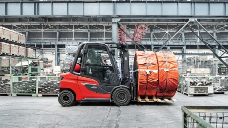 Дигитални мотокари - Linde ги превърнаха в реалност