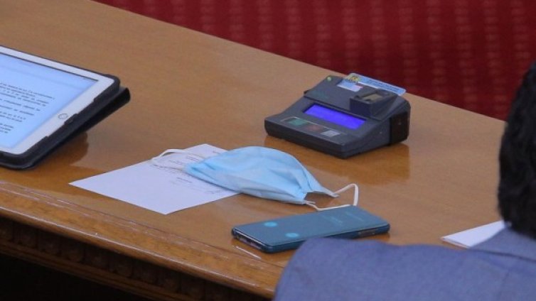 Рекорден бюджет за отбрана, но парите похарчени за изтребителите